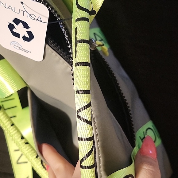 Nautica handbag - Picture 7 of 8
